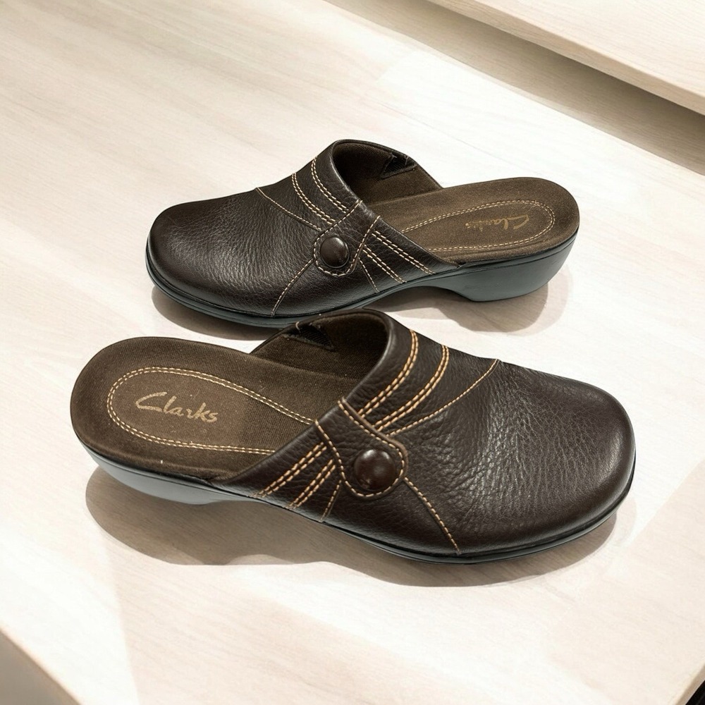 Clarks 35325 Women's Brown Leather Slip-On‎ Mules Size 7M
